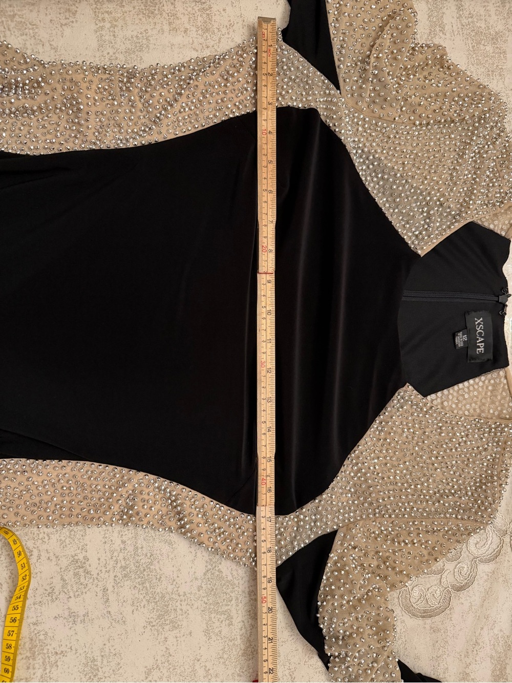XSCAPE Madison Caviar Beaded Panel Jersey Gown Black Cream Long Sleeve Size 12 - Picture 14 of 16